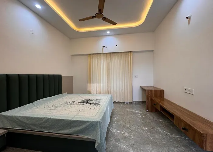 Praleen Villa